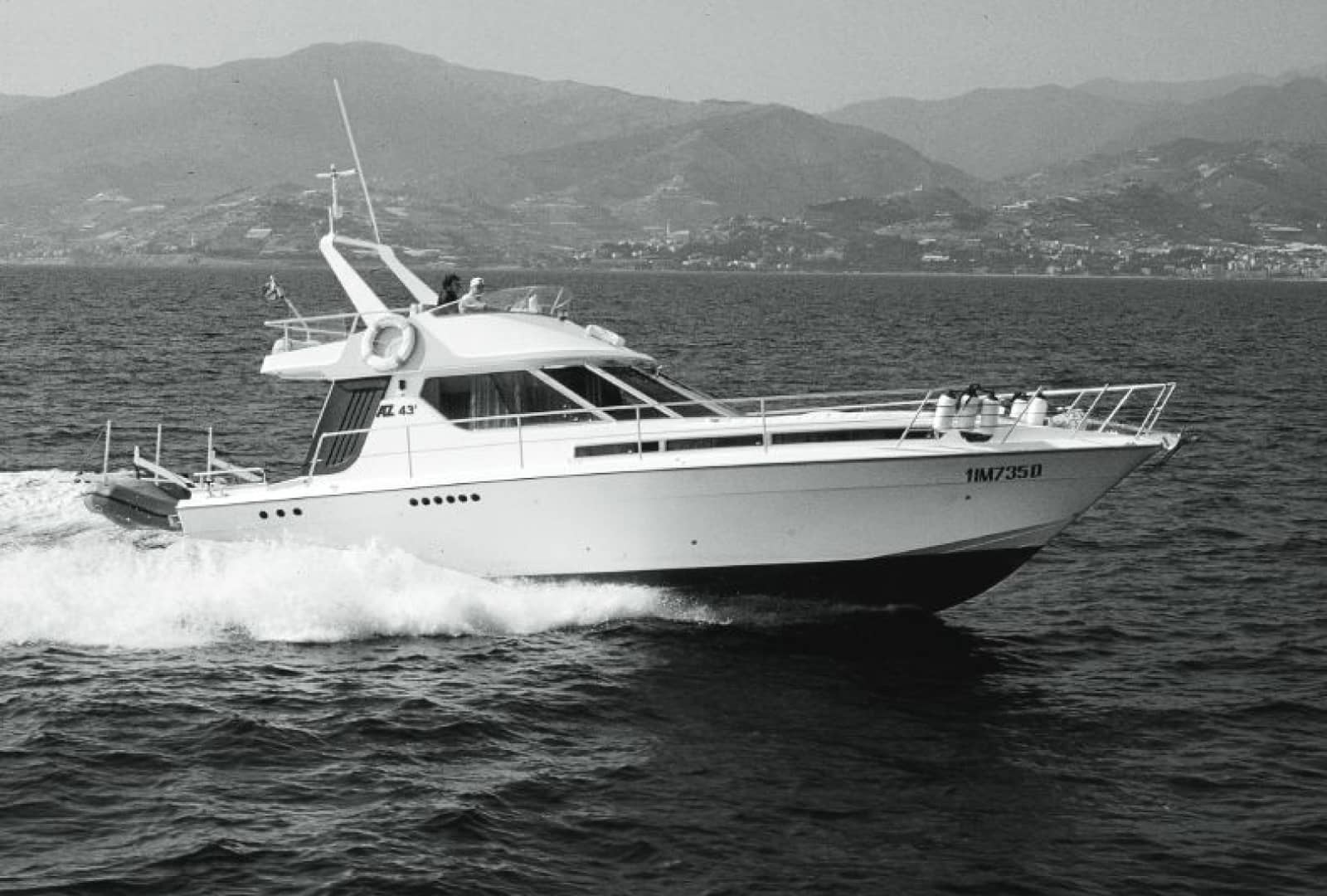 azimut yacht history